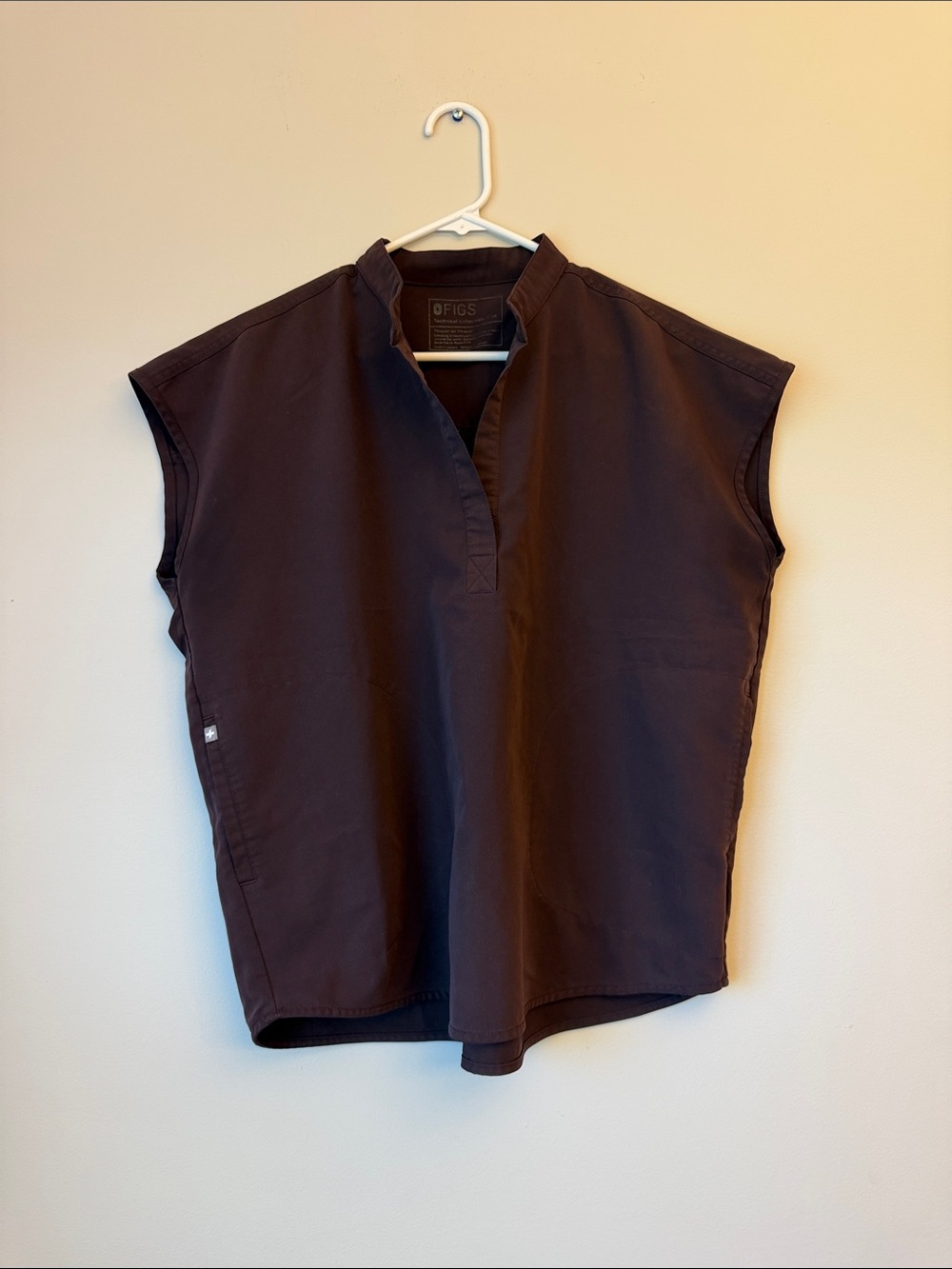 Figs Espresso Rafaela Scrub Top